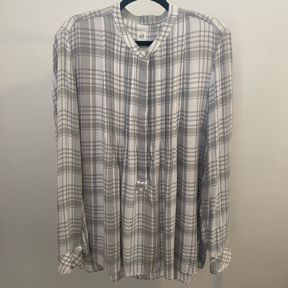 Plaid Gap Top